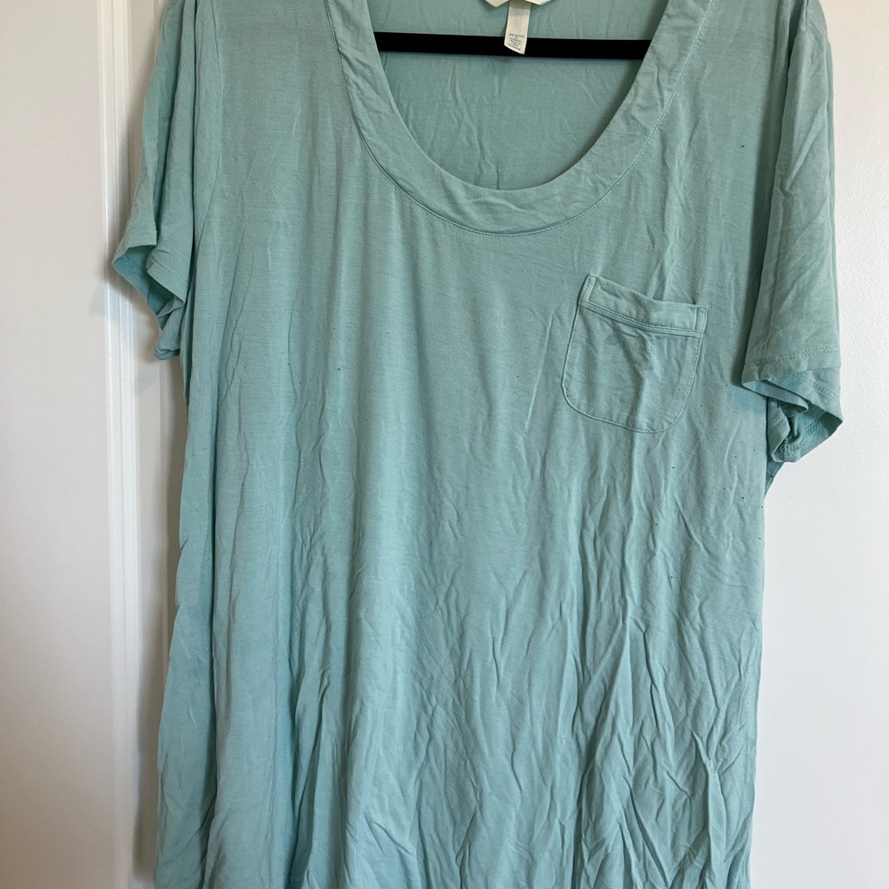 Soma Light Aqua Scoop Neck Pocket Tee